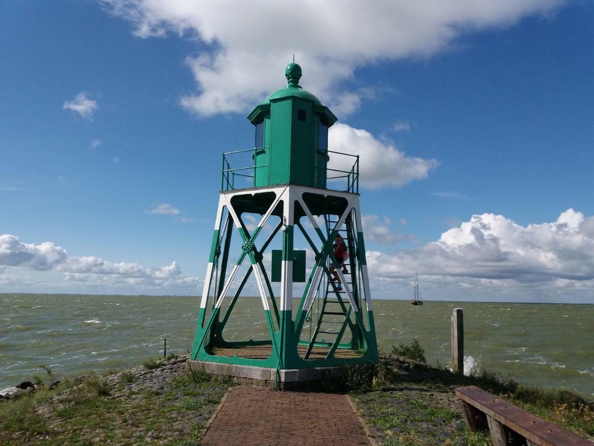 Heerlijk Huis Aan Het Ijsselmeer Stavoren Exteriör bild